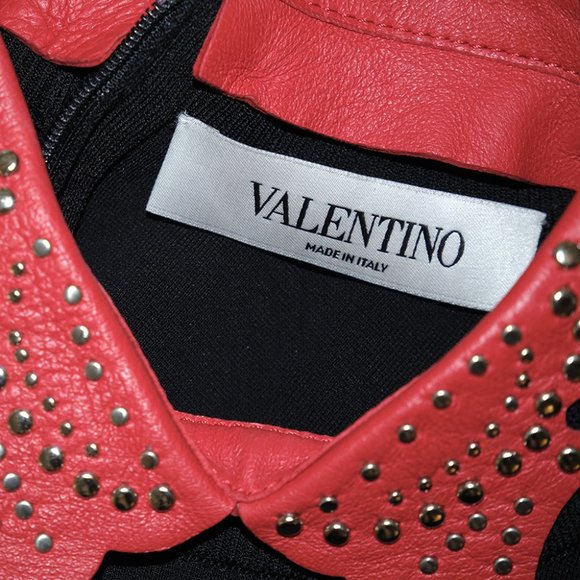 Valentino top with leather collar - Picture 10 of 10